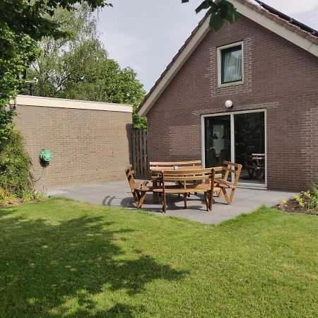 Vakantiehuis Achterhuis Ons Hoekje Houten Exterior foto